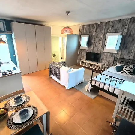 Seafront Apartment *